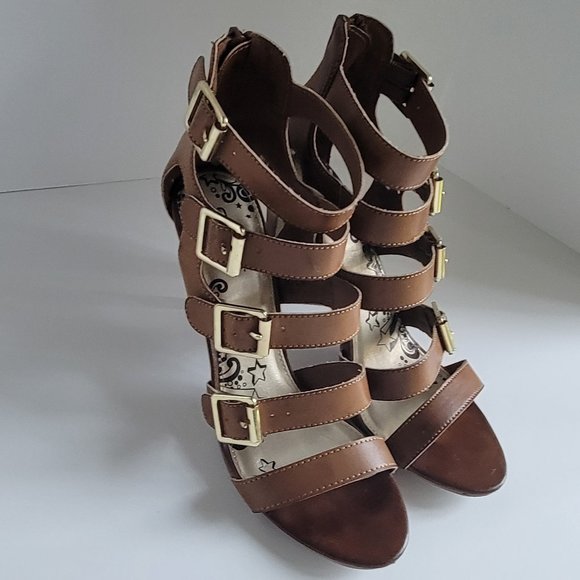 Brash Meridian Cognac/Brown Strapped Gold Buckled Sandals Size 6.5 - Picture 5 of 6
